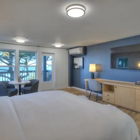 Ocean Crest Resort